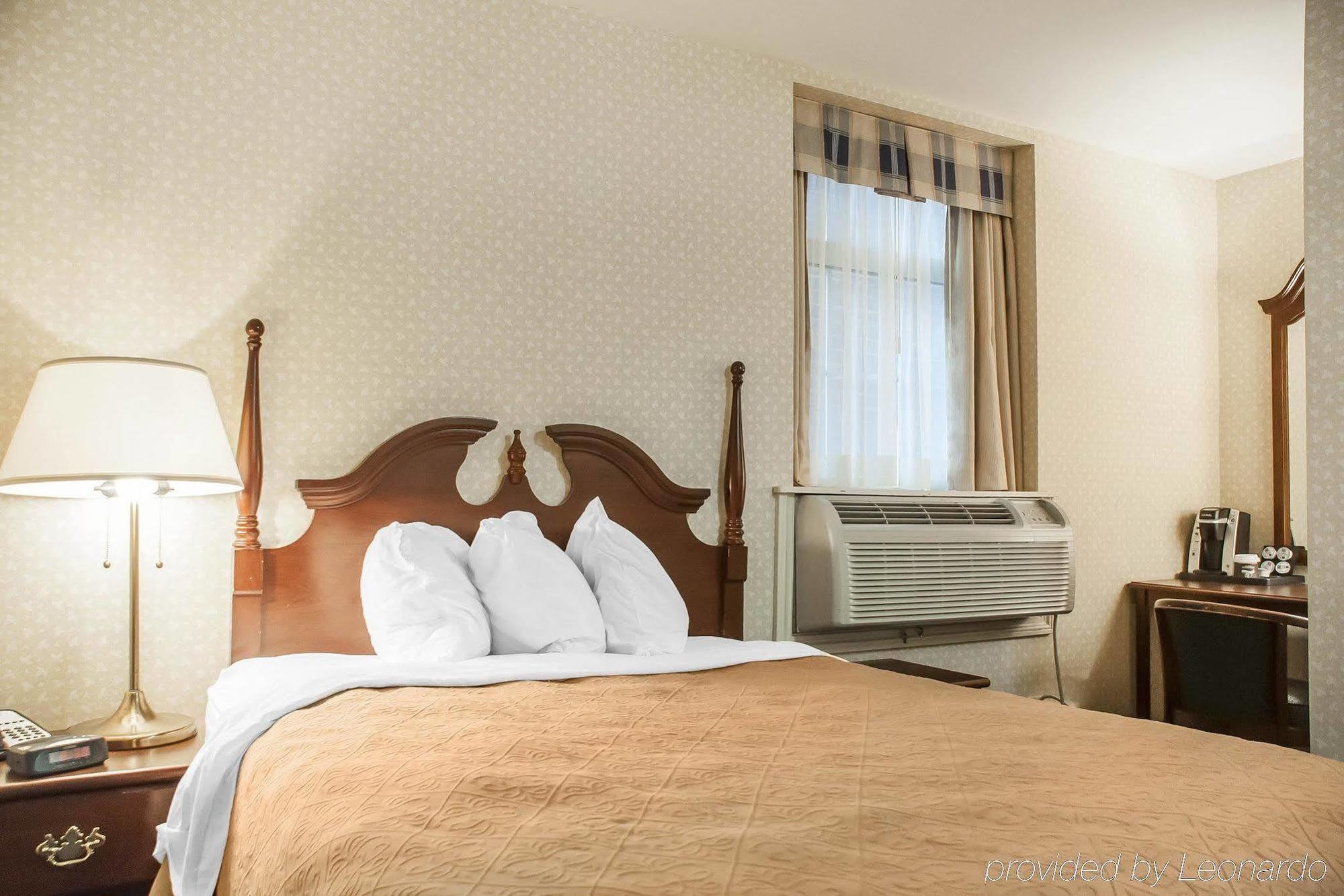 The Champlain Waterfront Hotel Ascend Hotel Collection Orillia Luaran gambar